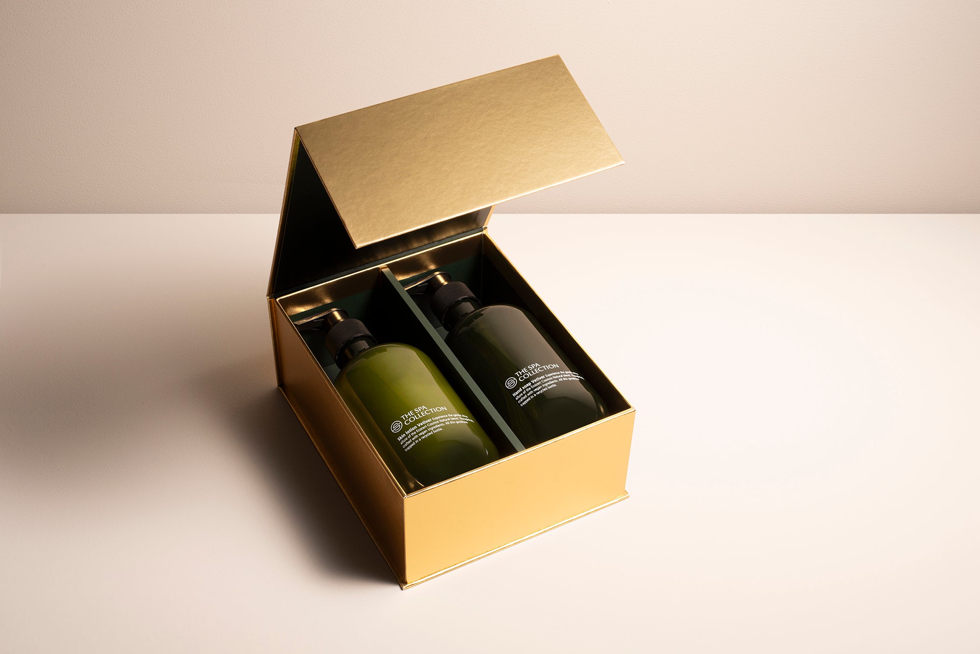 Golden hand care giftbox - Soap & lotion - 2 x 475 ml bottles - Vetiver - ECOCERT Cosmos Natural
